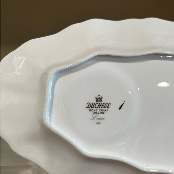 Vintage Duchess Louise Cup and Sandwich Plate - Picture 4 of 4